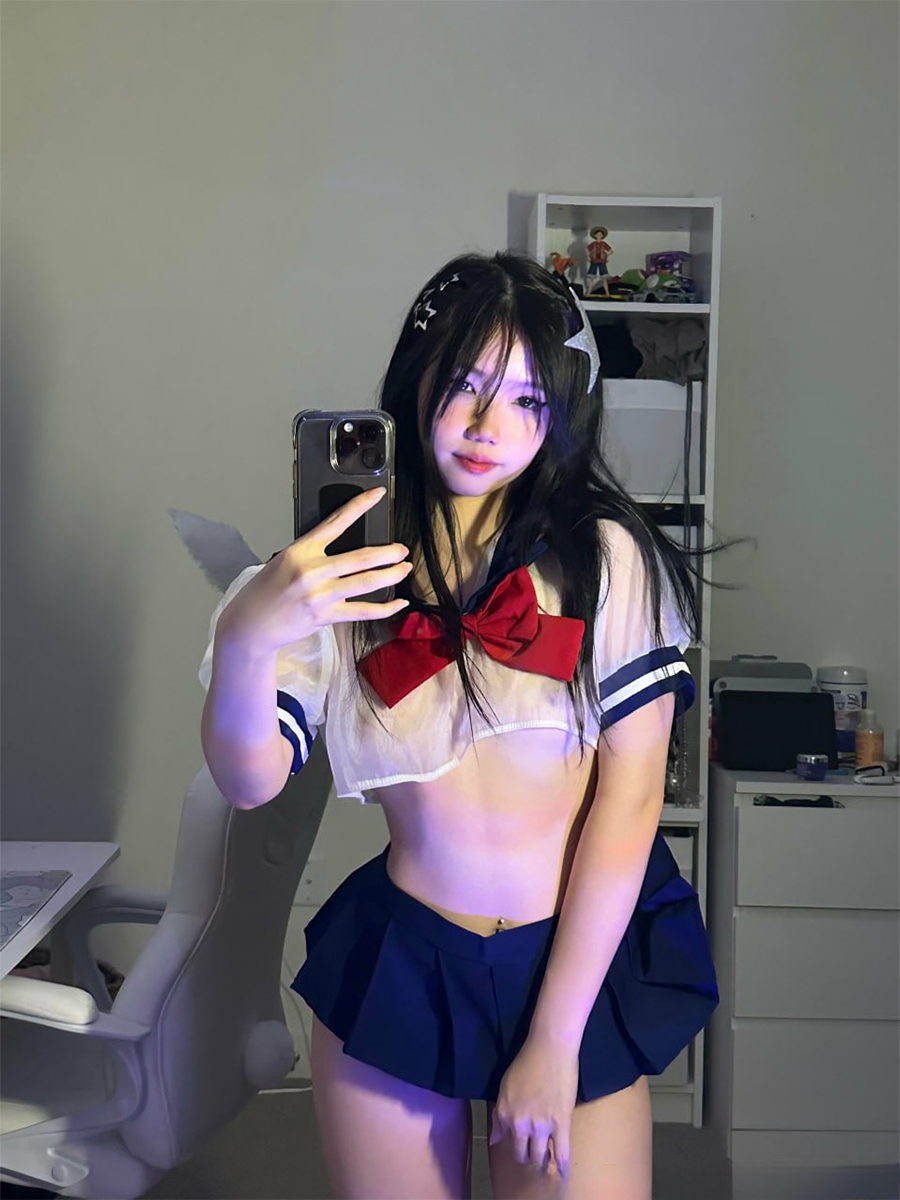 nico上面撩的小母狗，超级主动，性瘾很大每天都在冲冲冲。